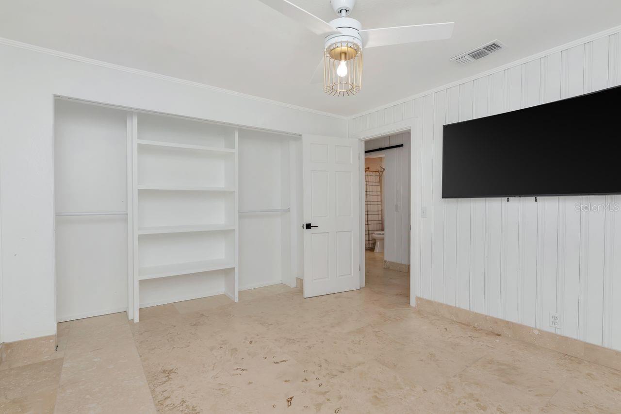 Image 30 of 63 For 19207 Crooked Lane