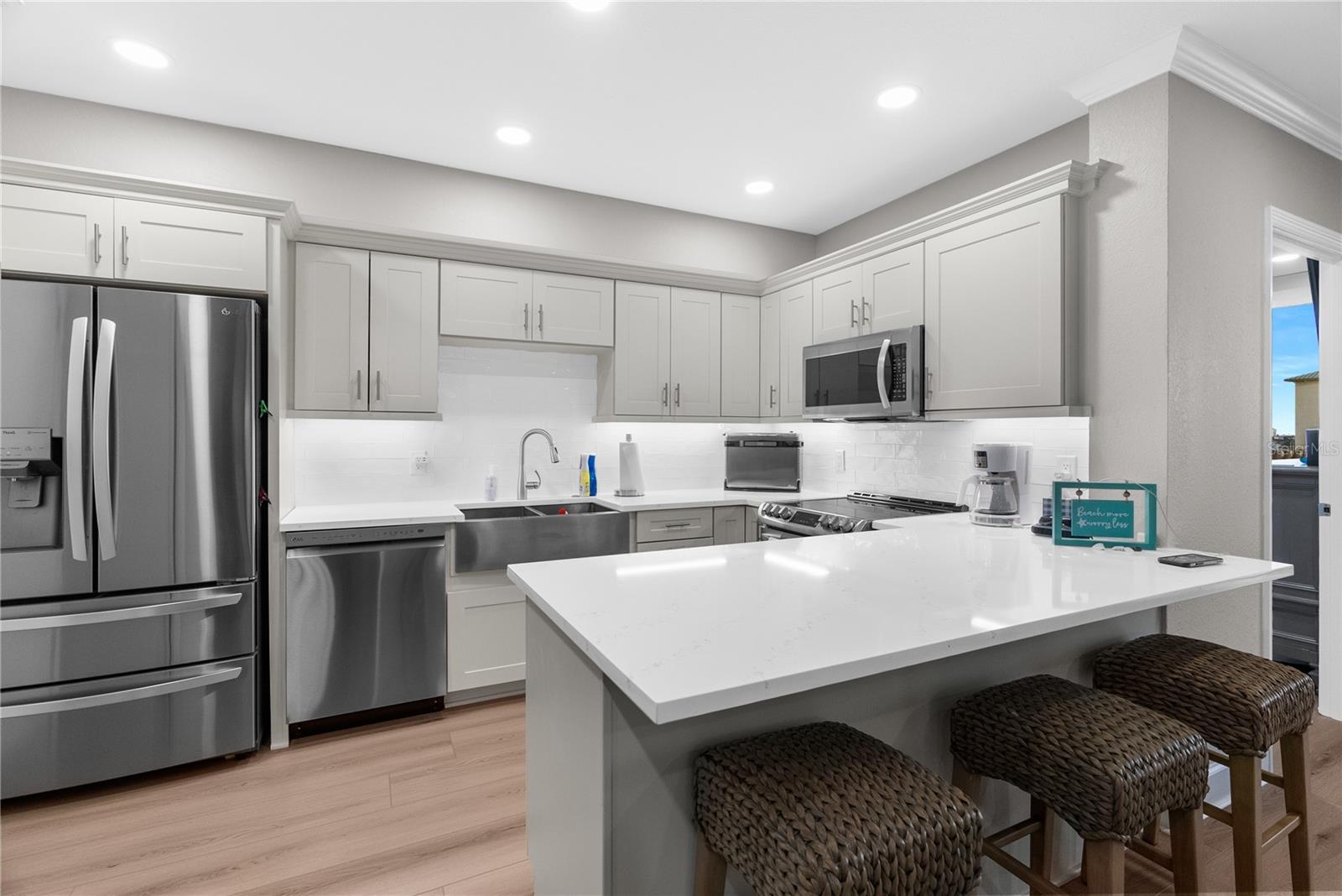 Image 17 of 27 For 5396 Gulf Boulevard 709
