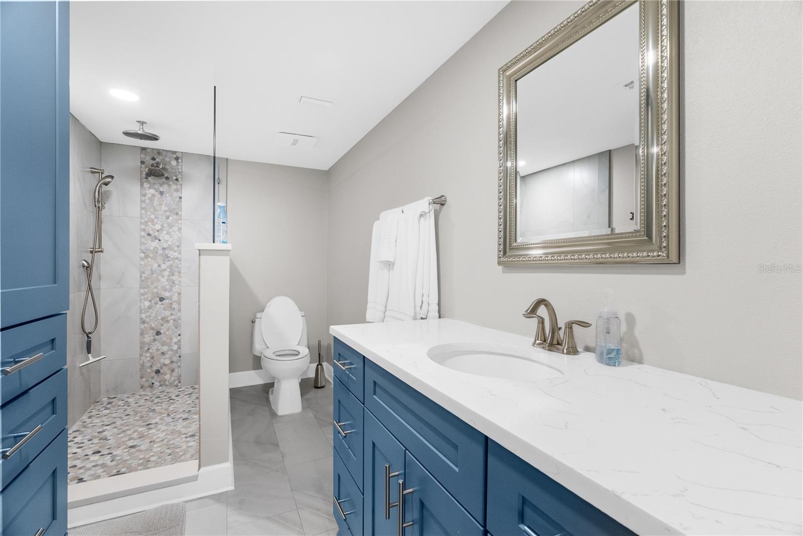 Image 9 of 27 For 5396 Gulf Boulevard 709