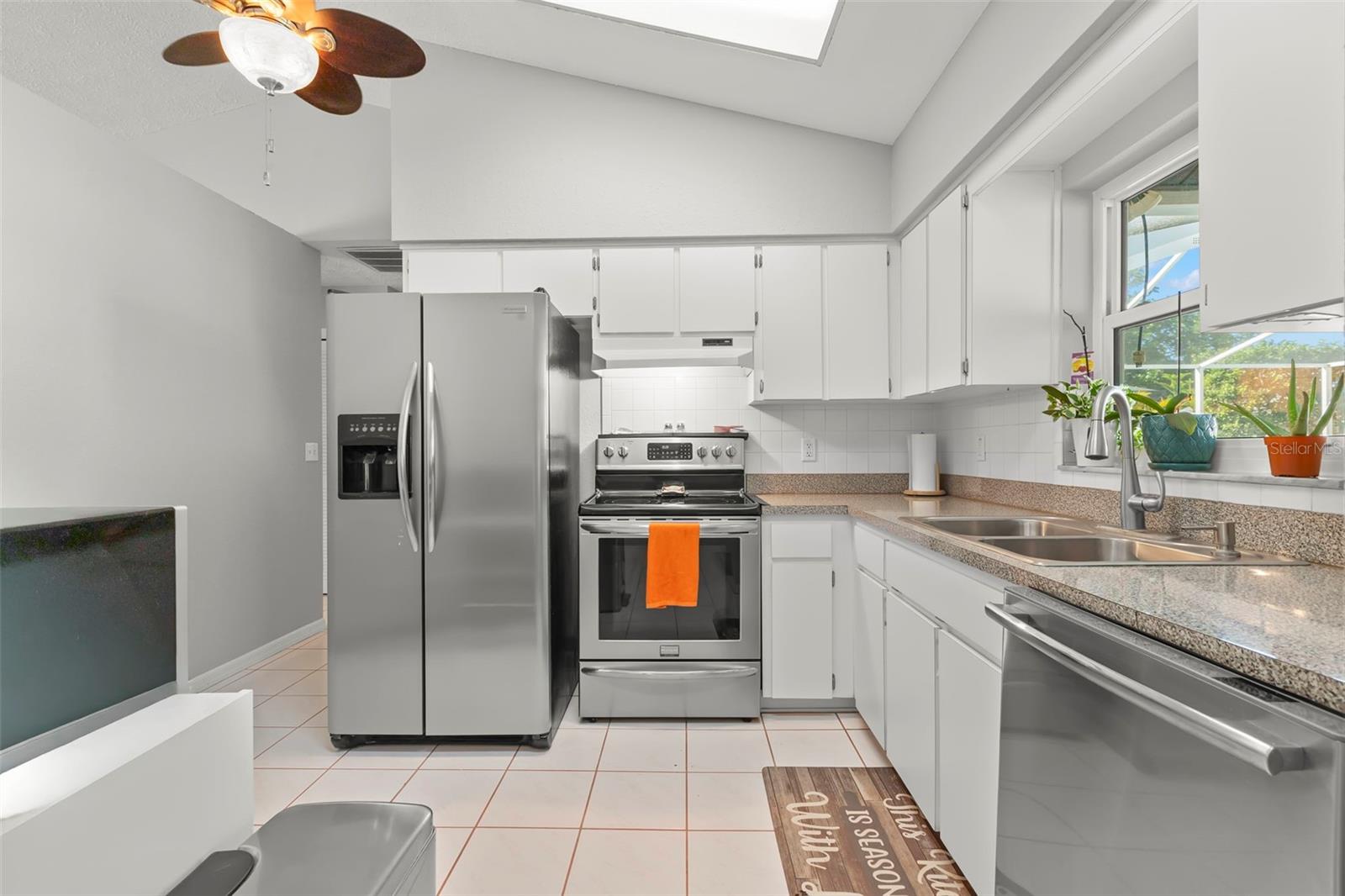 Image 11 of 33 For 3339 Ocio Street
