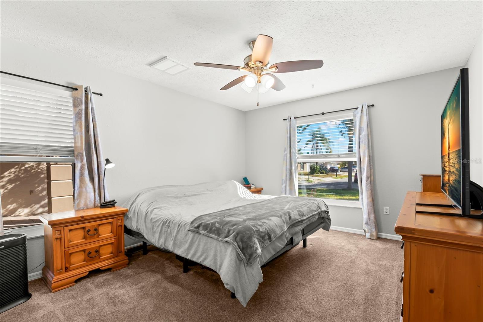 Image 20 of 33 For 3339 Ocio Street