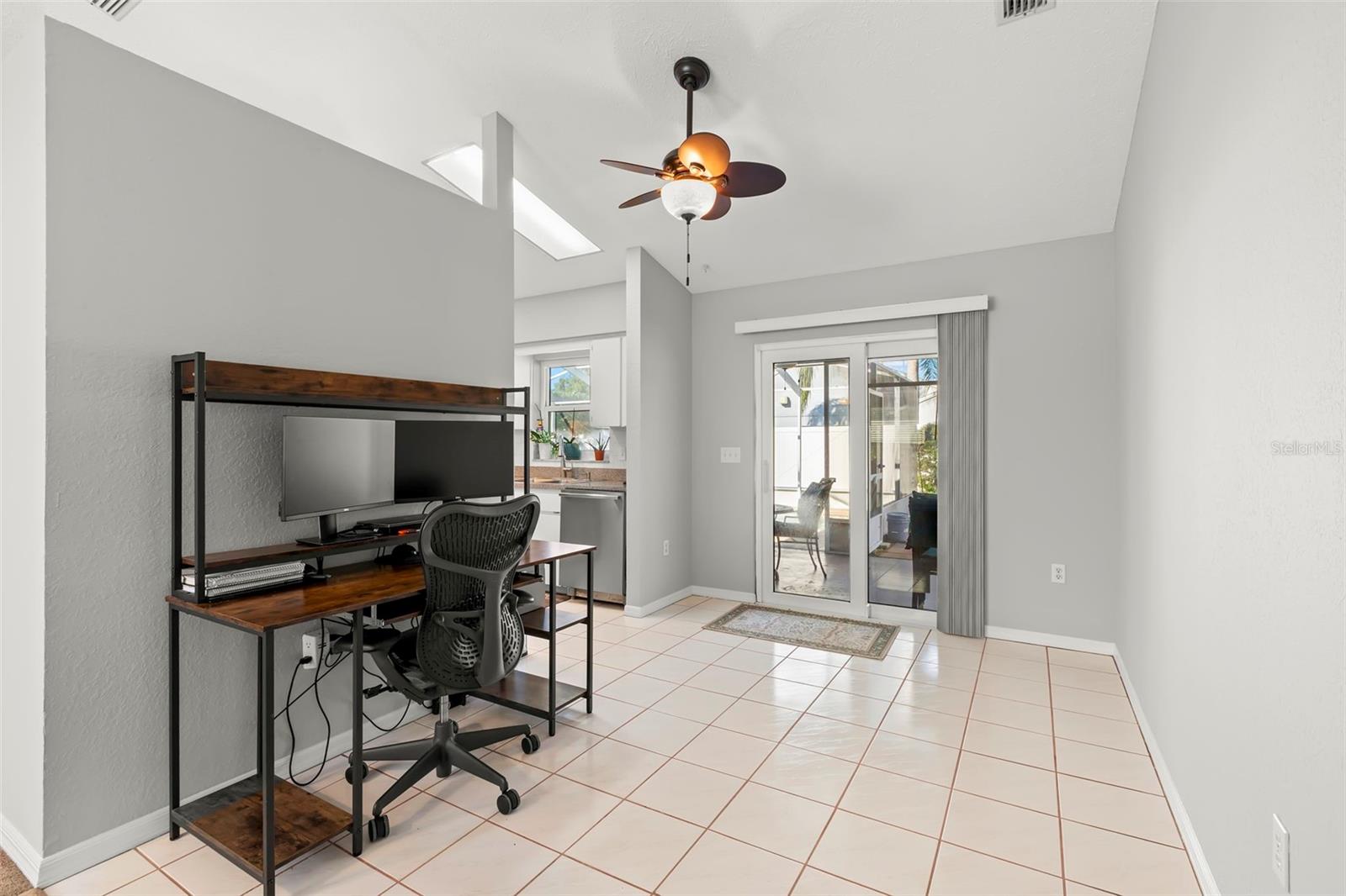 Image 8 of 33 For 3339 Ocio Street