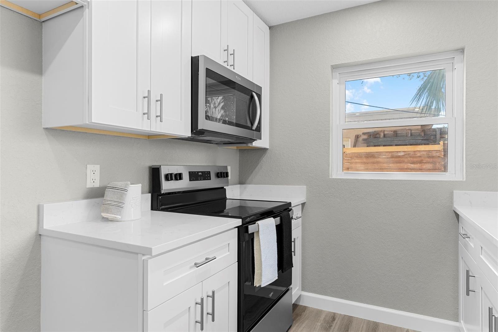 Image 12 of 37 For 801 63rd Avenue S