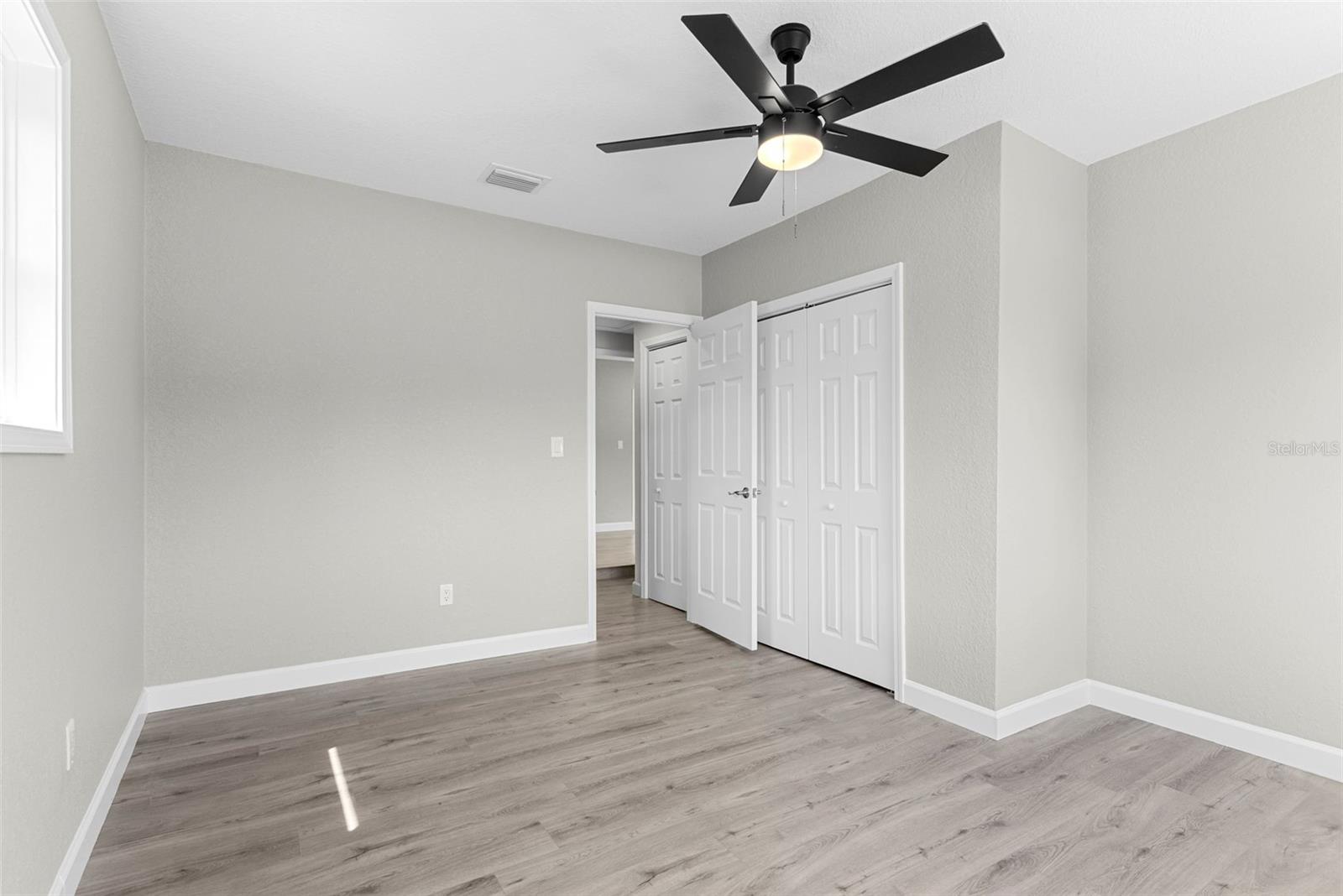 Image 15 of 37 For 801 63rd Avenue S