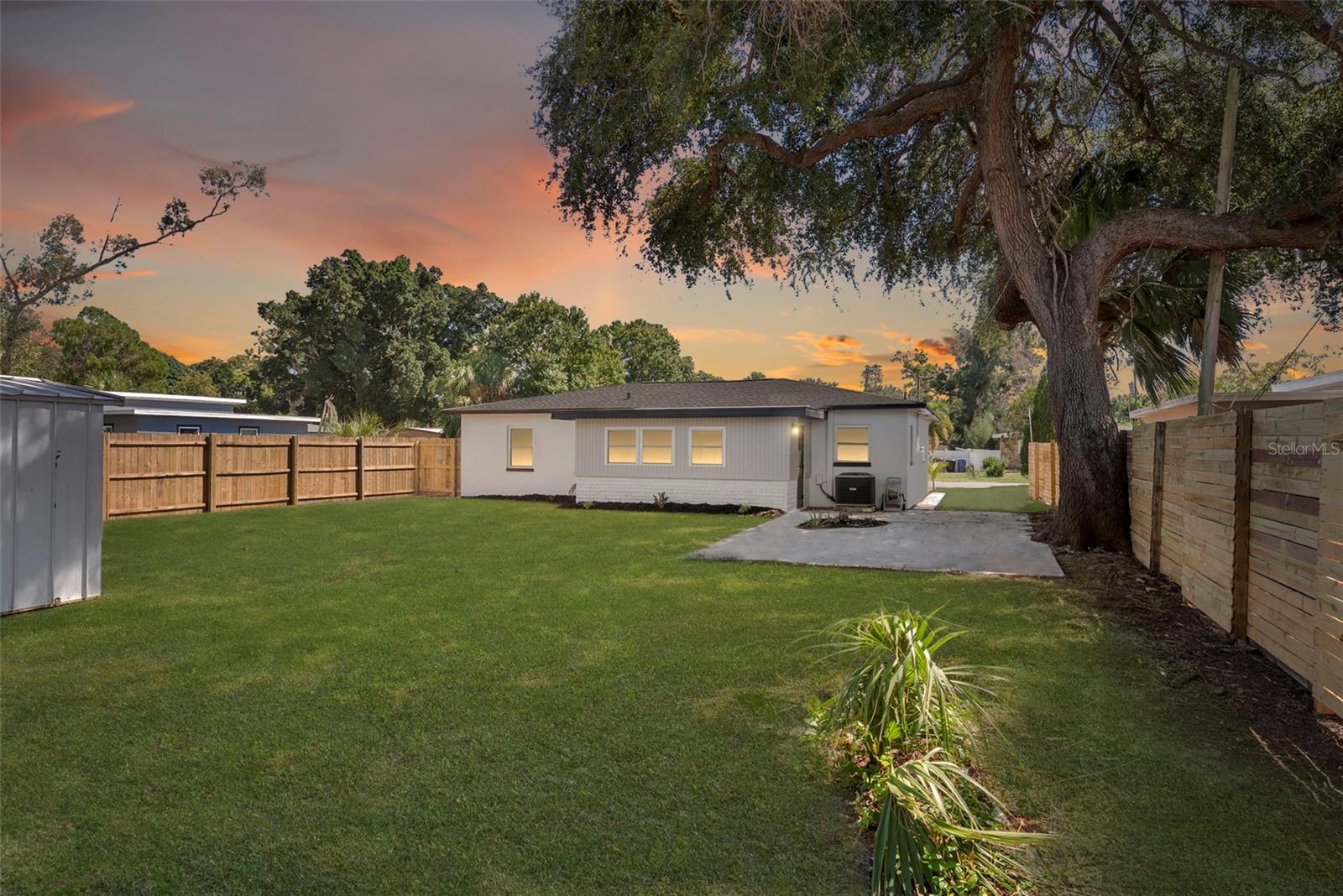 Image 25 of 37 For 801 63rd Avenue S