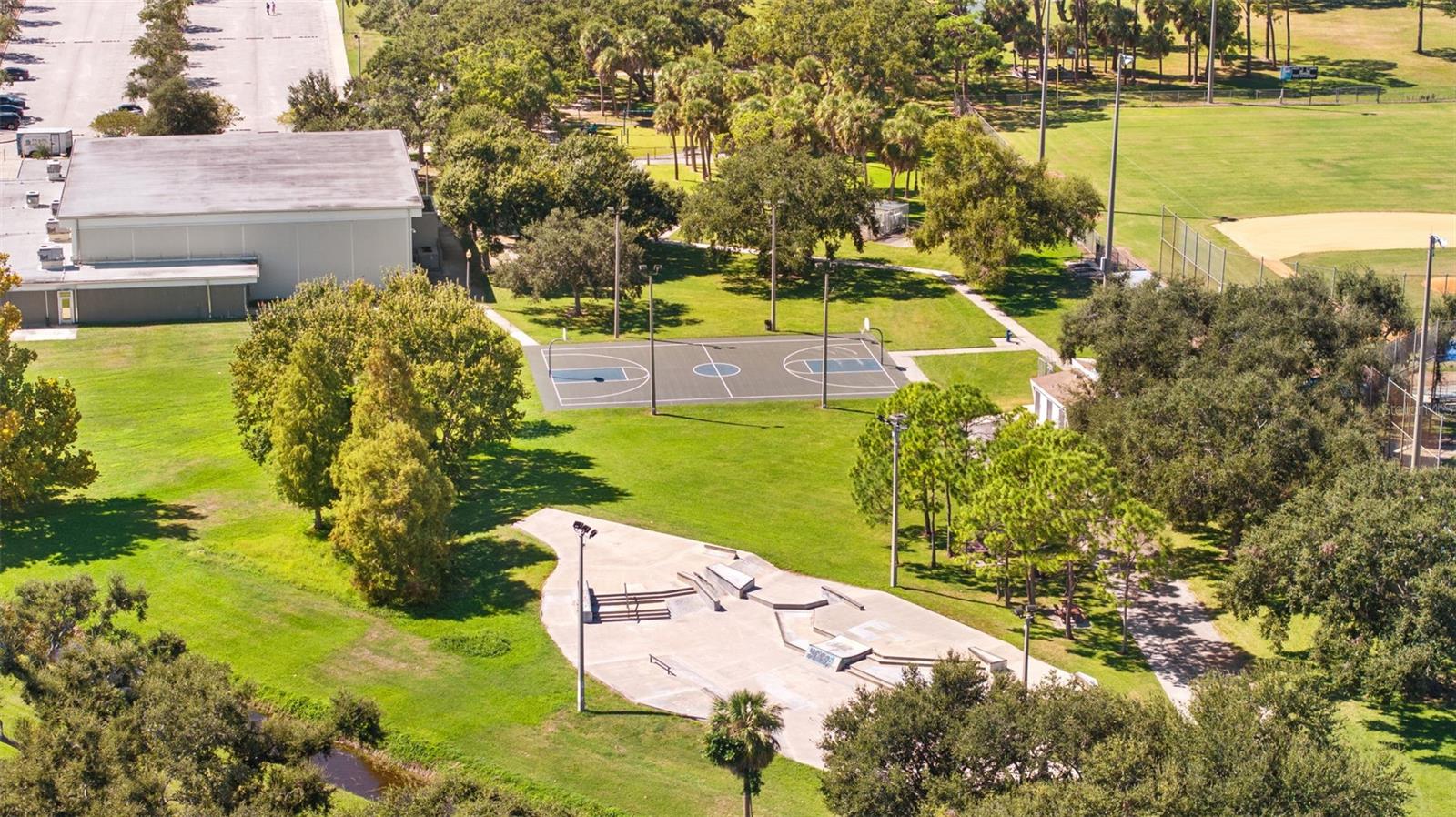 Image 31 of 37 For 801 63rd Avenue S