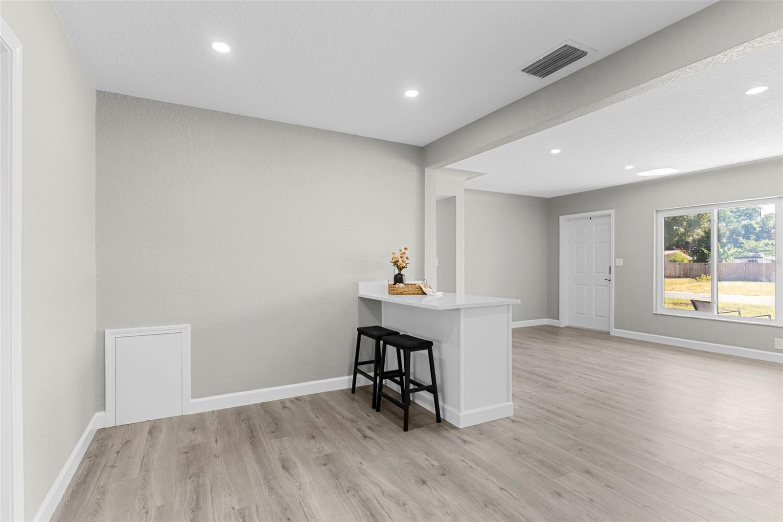 Image 8 of 37 For 801 63rd Avenue S