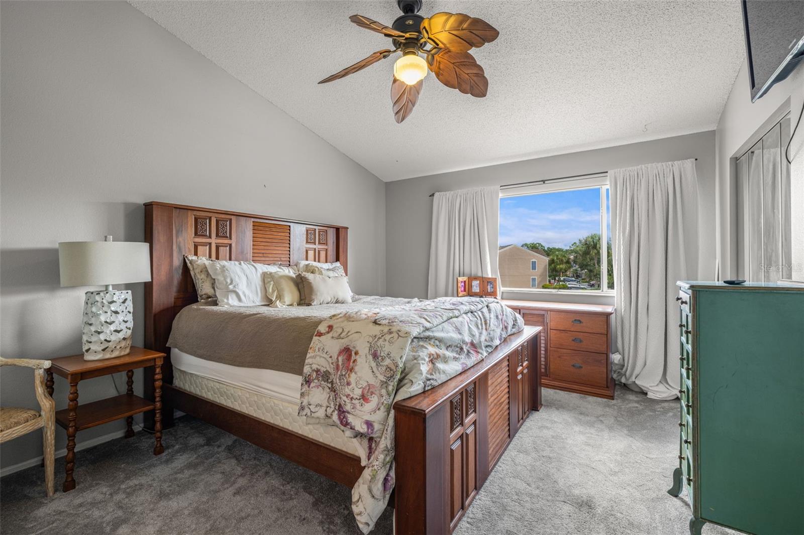 Image 23 of 40 For 6025 Bayside Key Drive