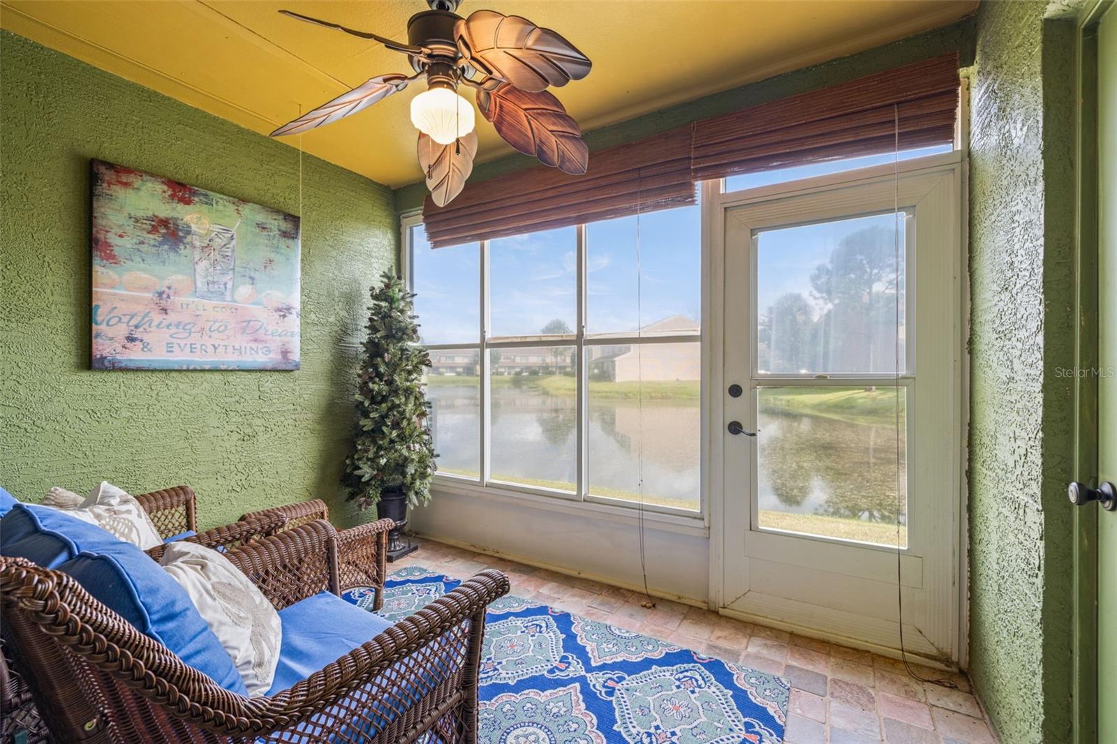 Image 27 of 40 For 6025 Bayside Key Drive