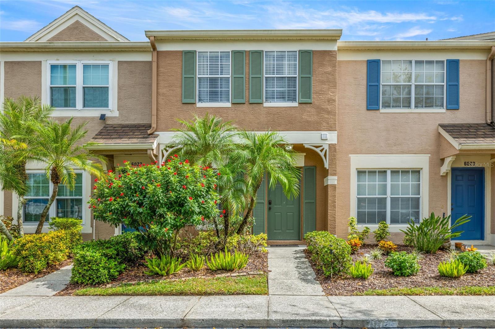 Image 3 of 40 For 6025 Bayside Key Drive