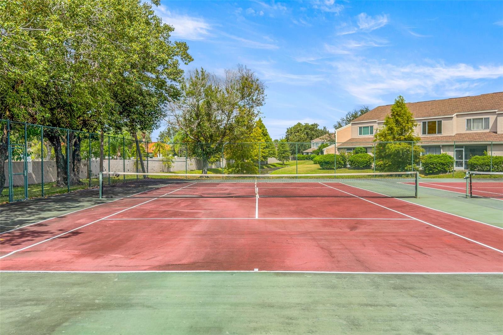 Image 32 of 40 For 6025 Bayside Key Drive