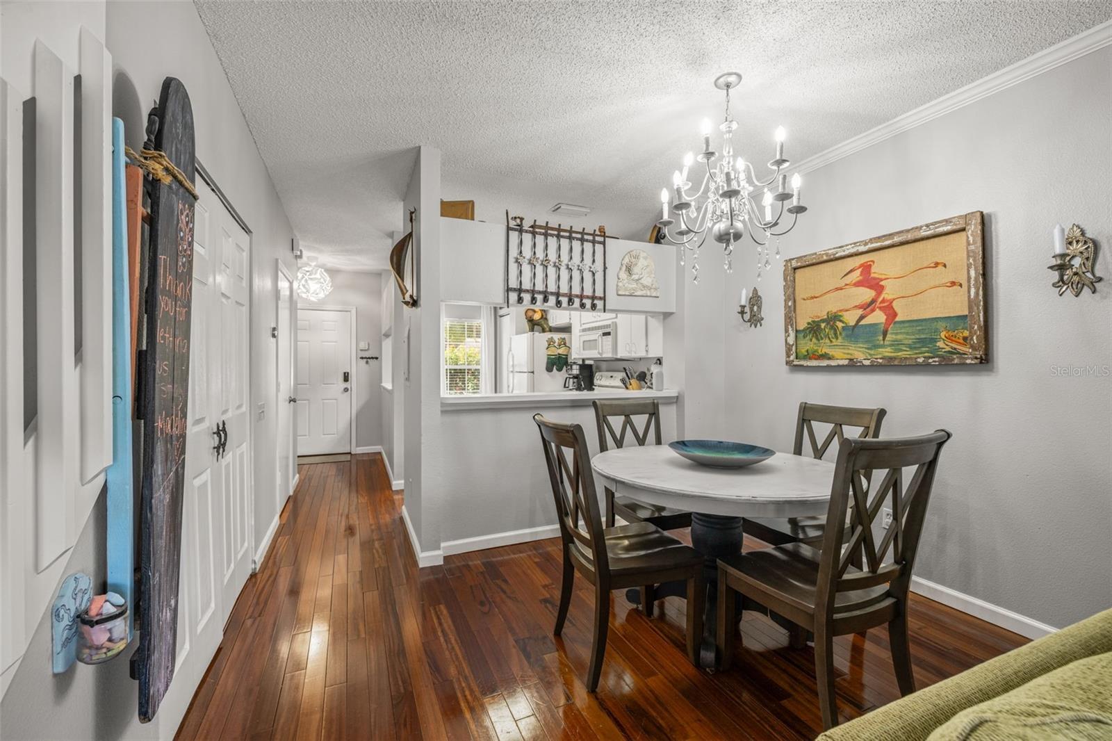 Image 4 of 40 For 6025 Bayside Key Drive