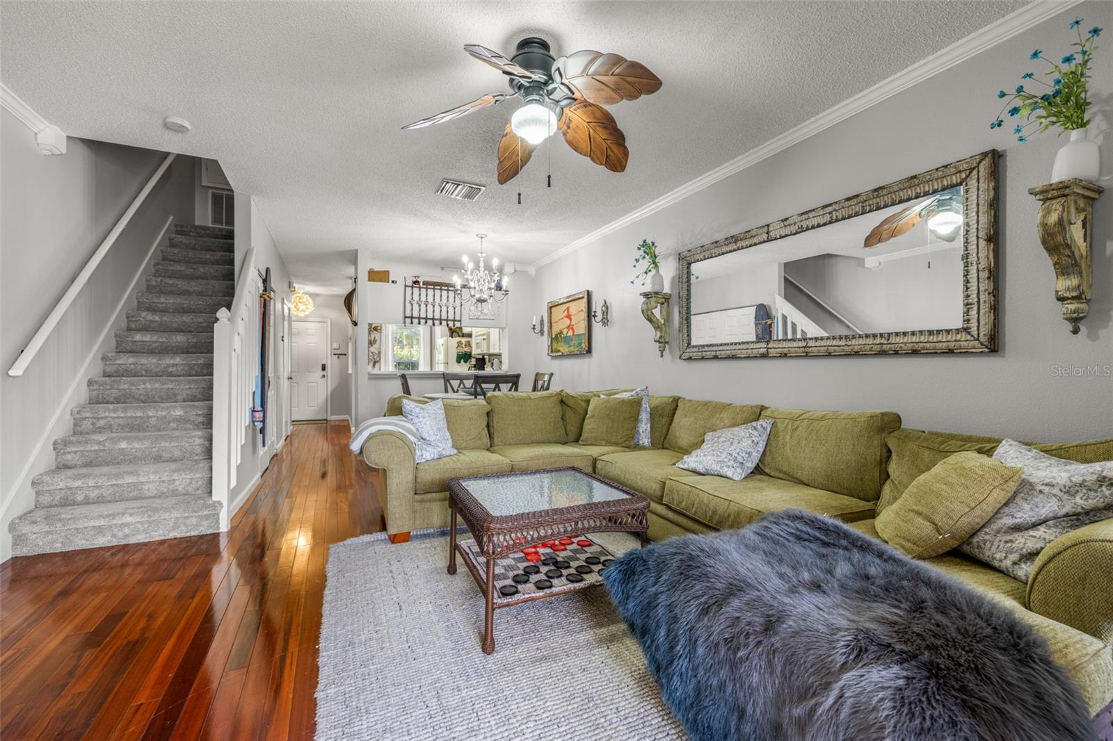 Image 5 of 40 For 6025 Bayside Key Drive