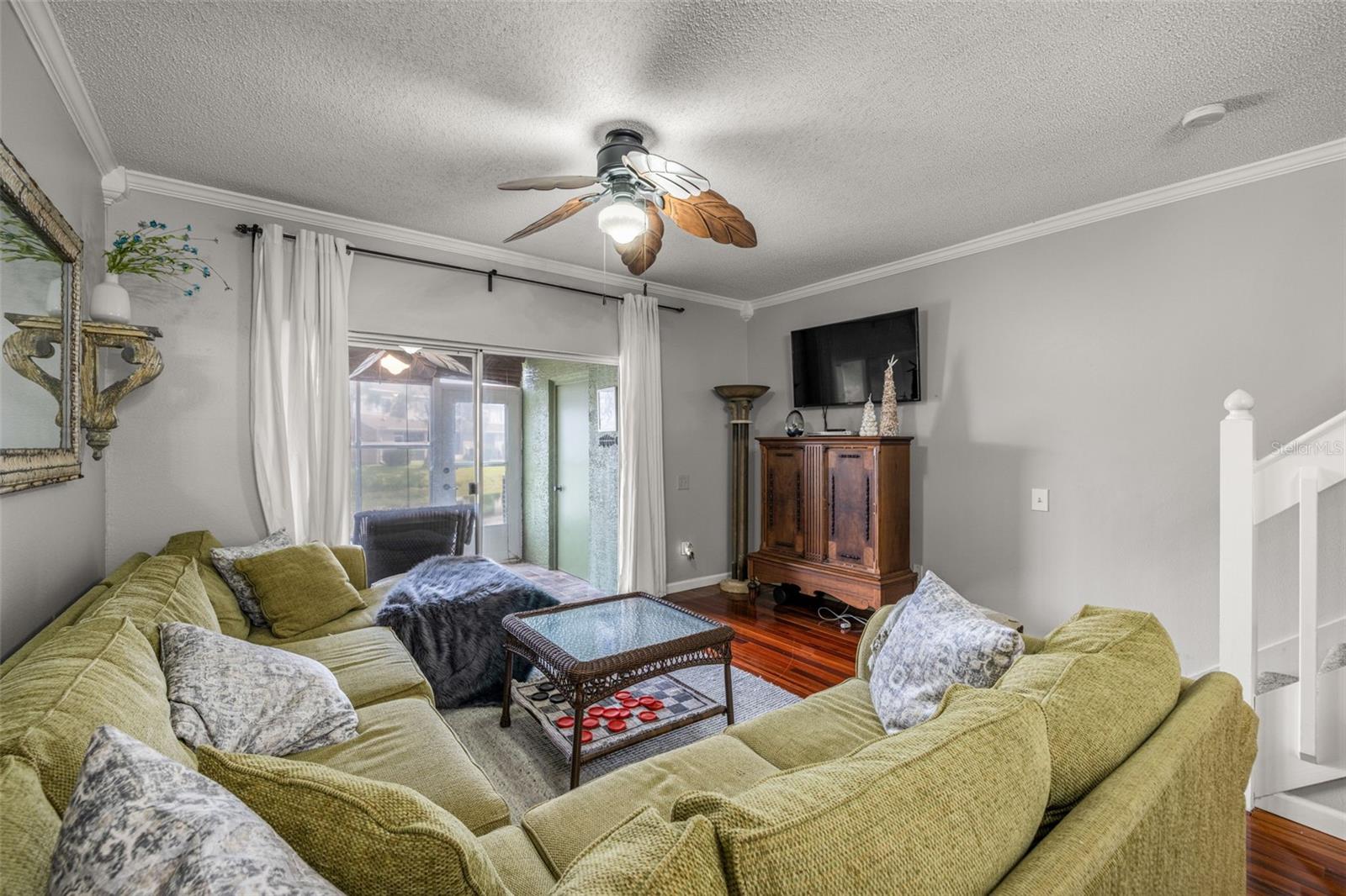 Image 8 of 40 For 6025 Bayside Key Drive