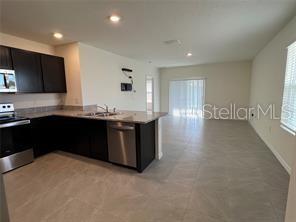 Image 4 of 29 For 34012 Jasper Stone Drive