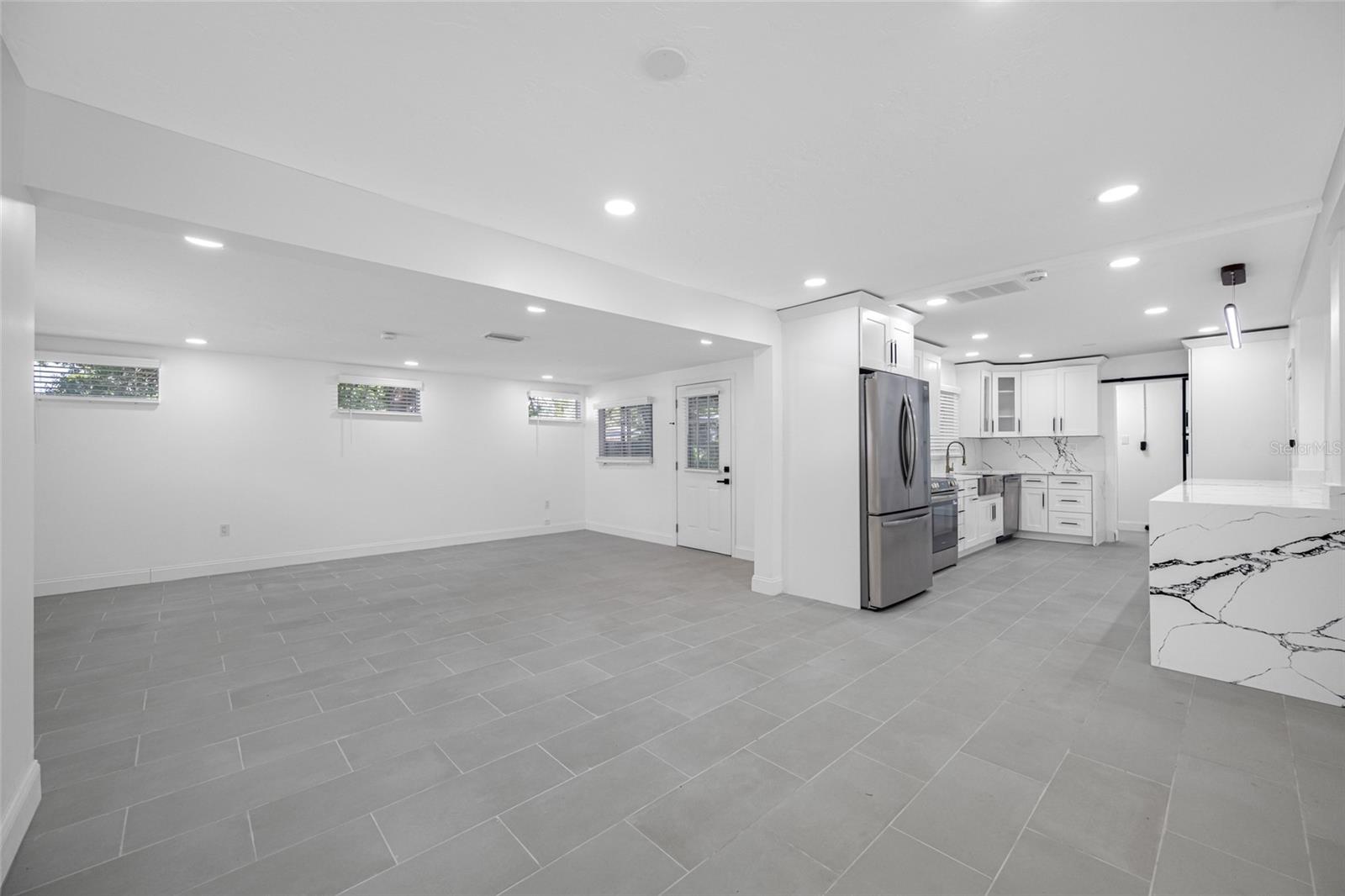 Image 11 of 30 For 3141 Alta Vista Street