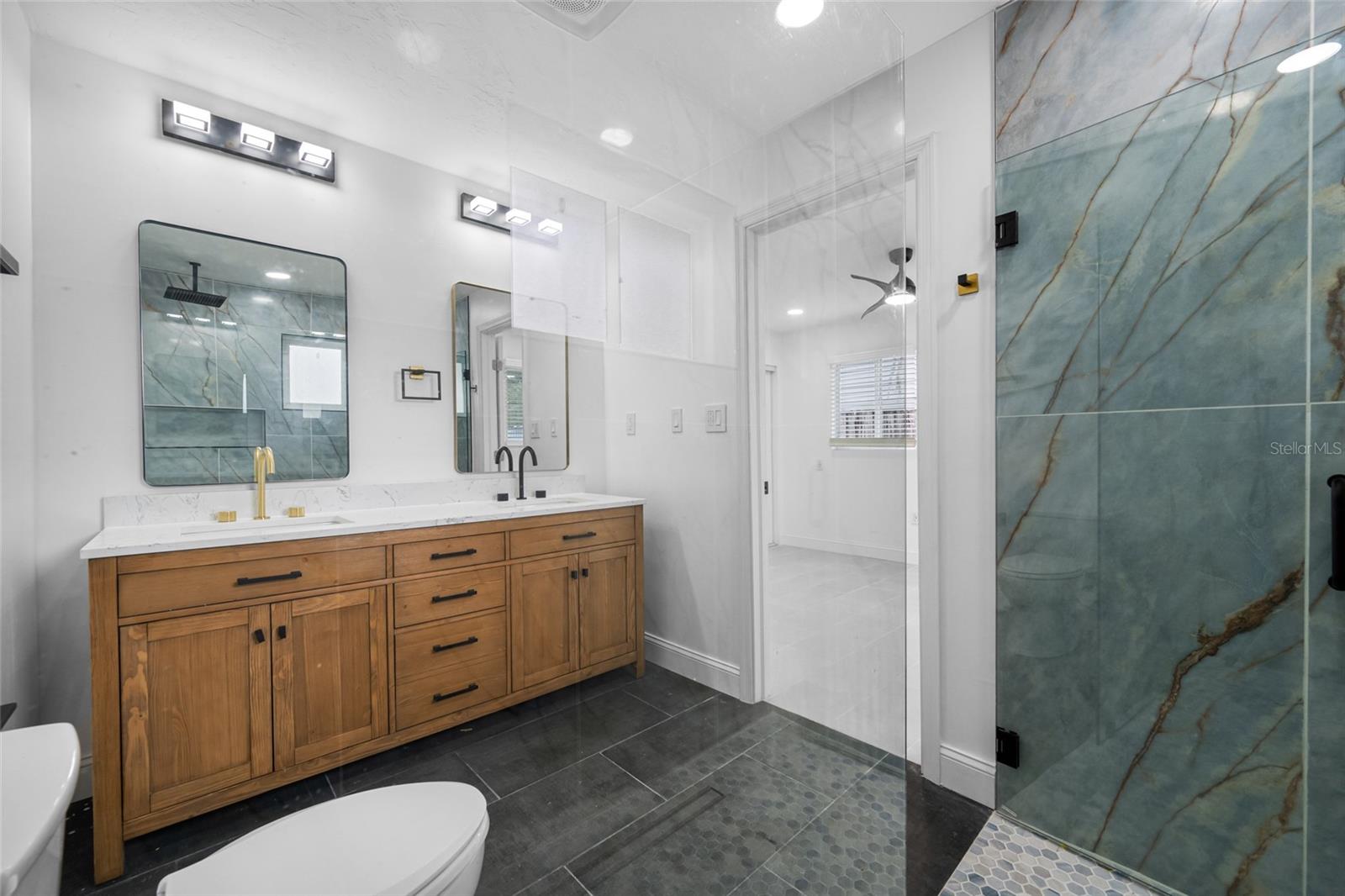 Image 19 of 30 For 3141 Alta Vista Street