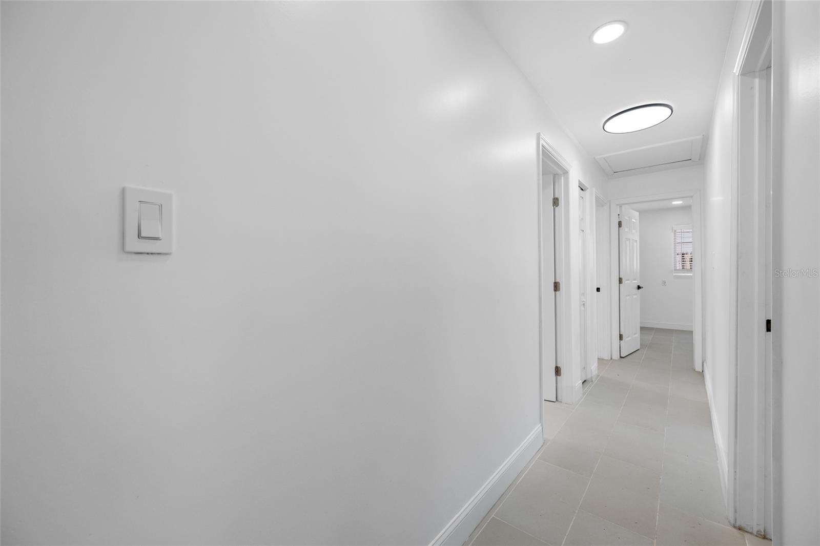 Image 20 of 30 For 3141 Alta Vista Street