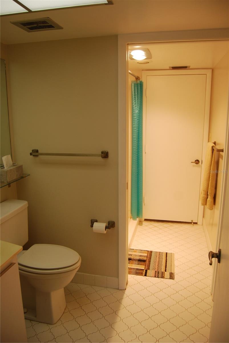 Image 30 of 57 For 2650 Pearce Drive 106