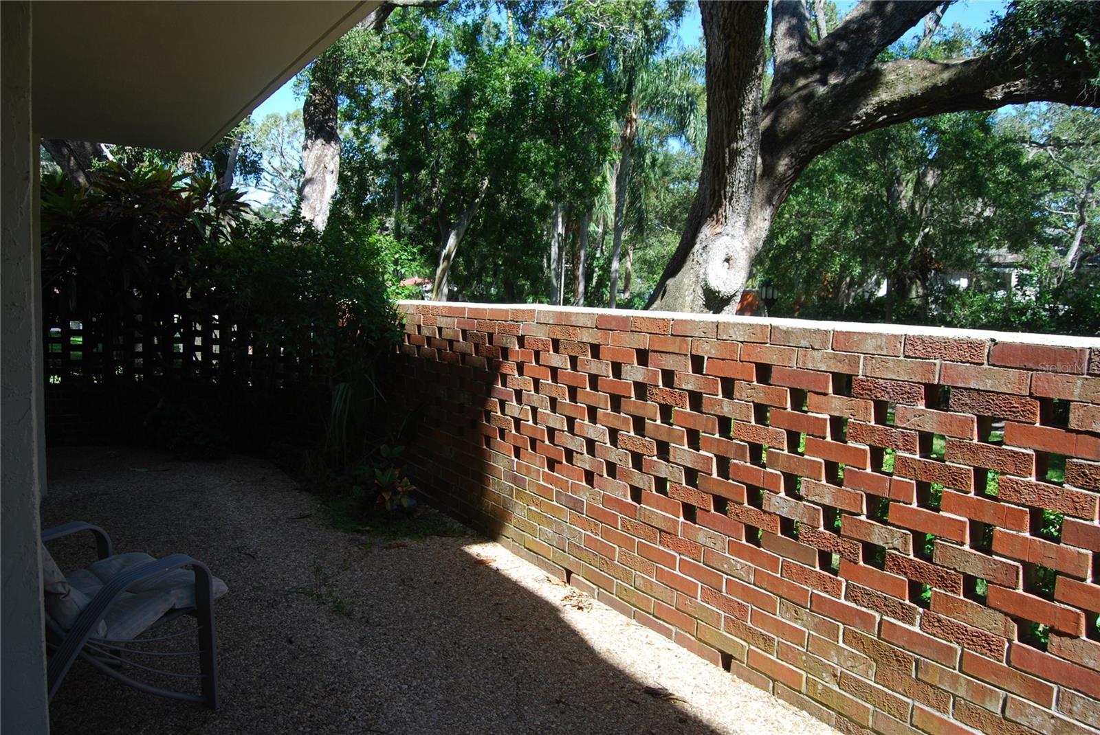 Image 34 of 57 For 2650 Pearce Drive 106