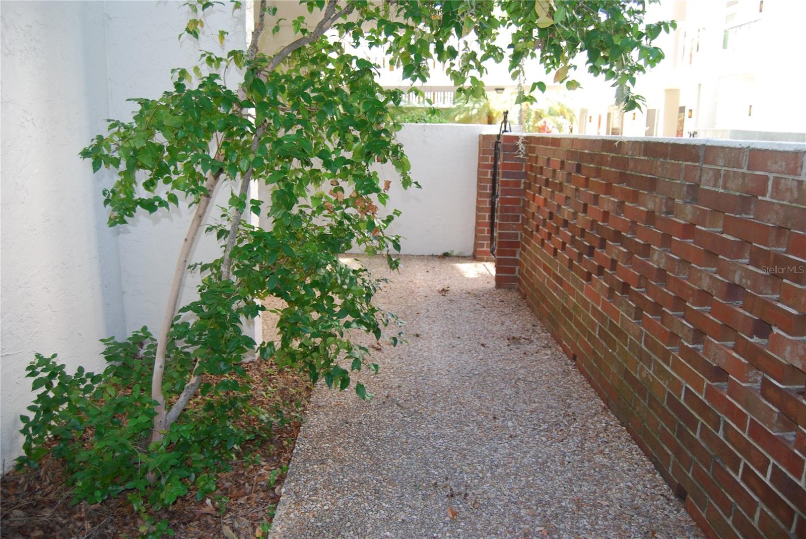 Image 36 of 57 For 2650 Pearce Drive 106