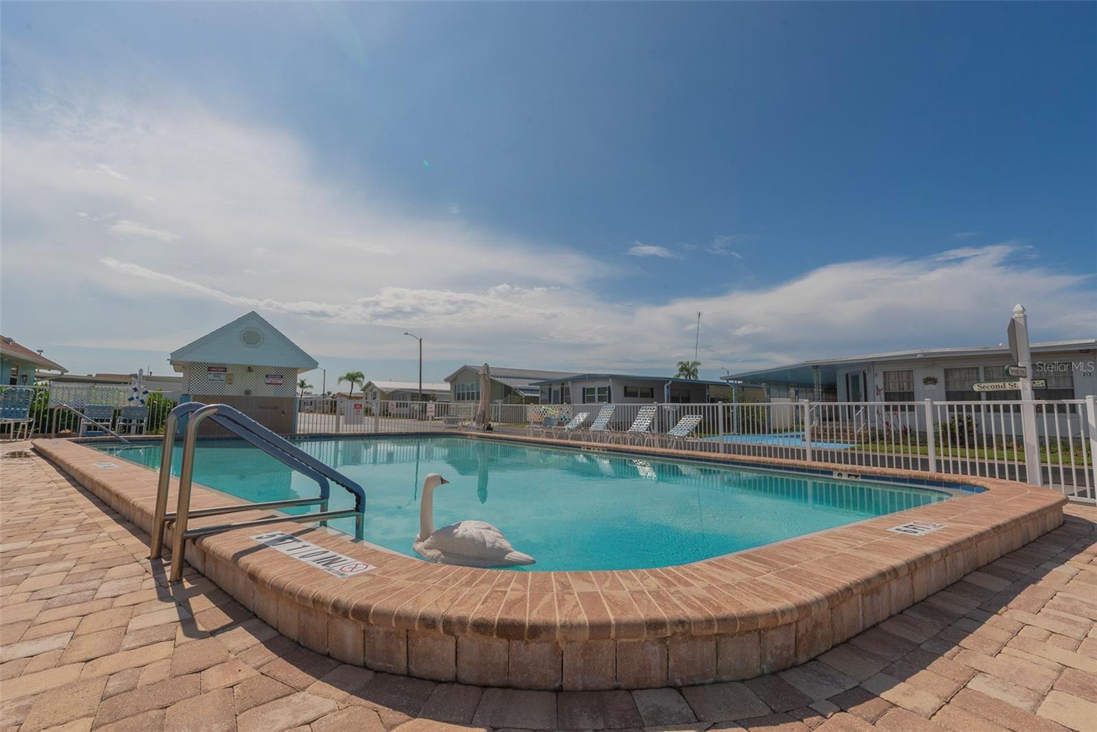 Image 29 of 70 For 3301 Alt 19  404