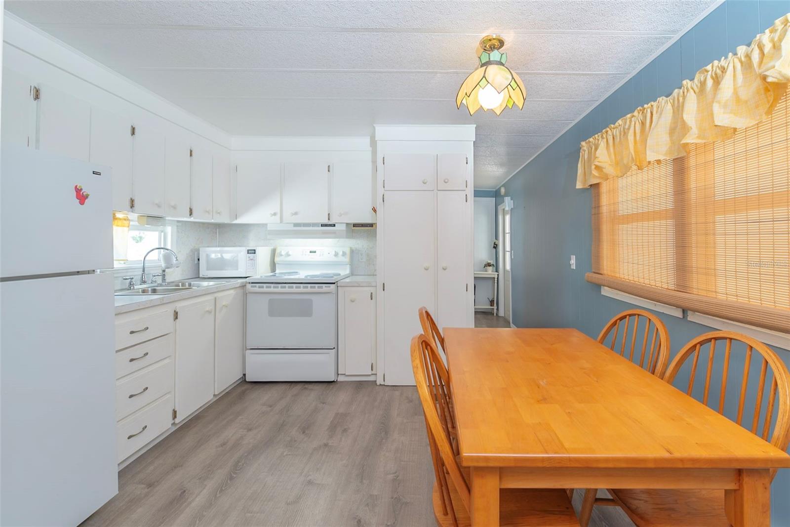 Image 8 of 70 For 3301 Alt 19  404