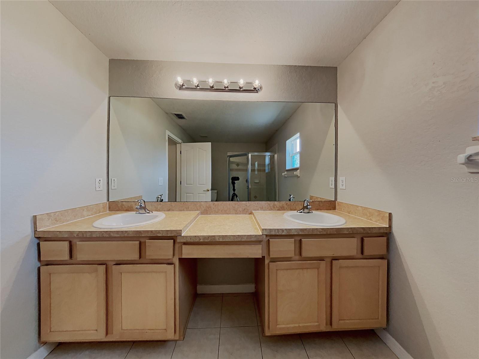 Image 10 of 17 For 4151 Candler Avenue