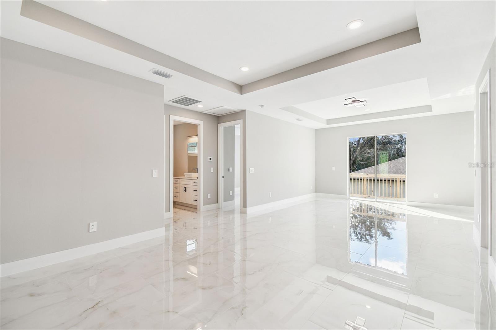 Image 10 of 64 For 145 Orange Avenue