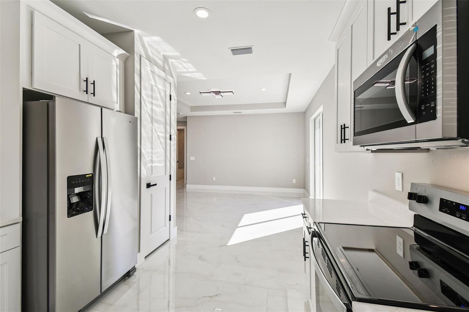 Image 22 of 64 For 145 Orange Avenue