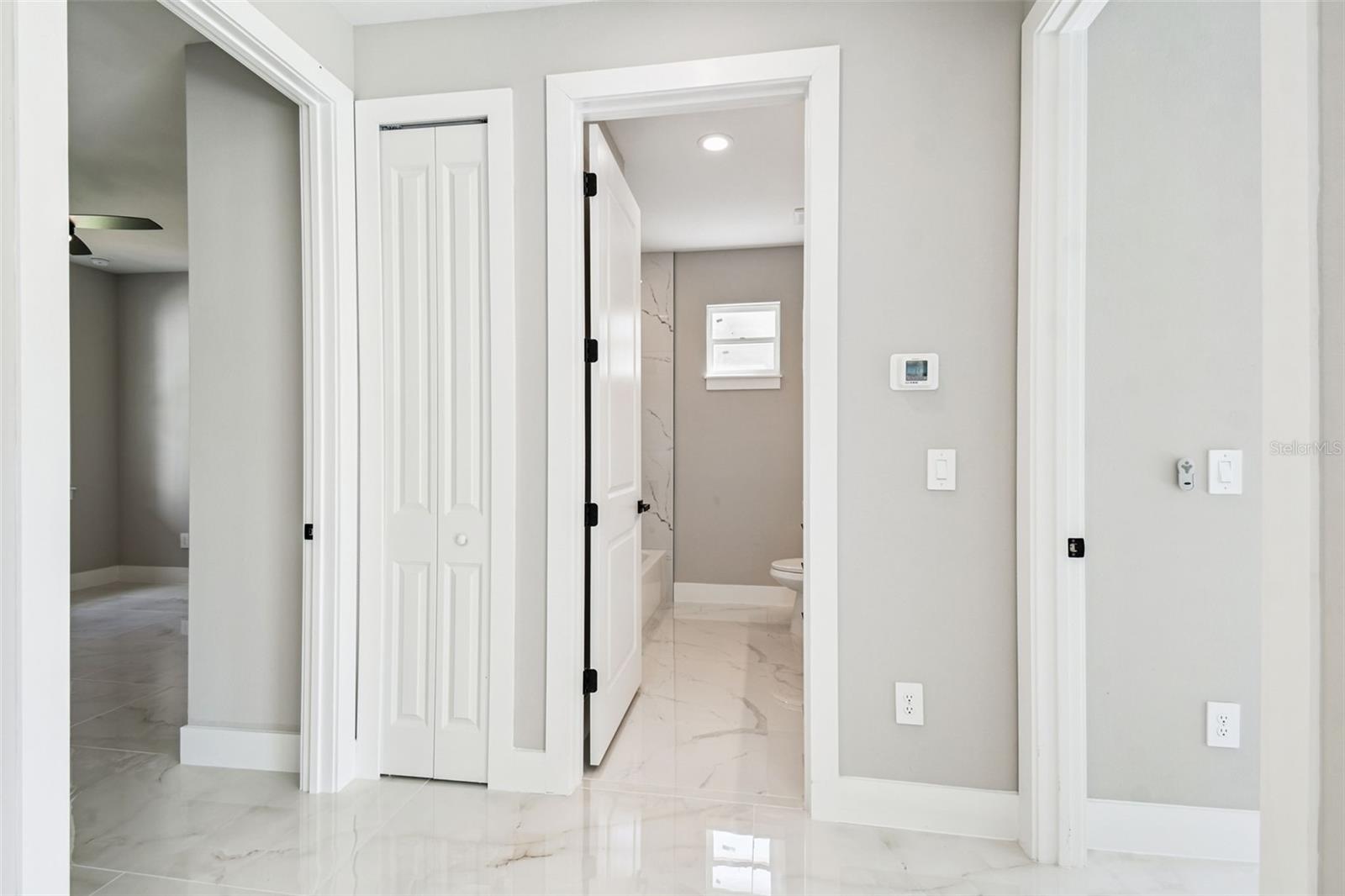 Image 29 of 64 For 145 Orange Avenue