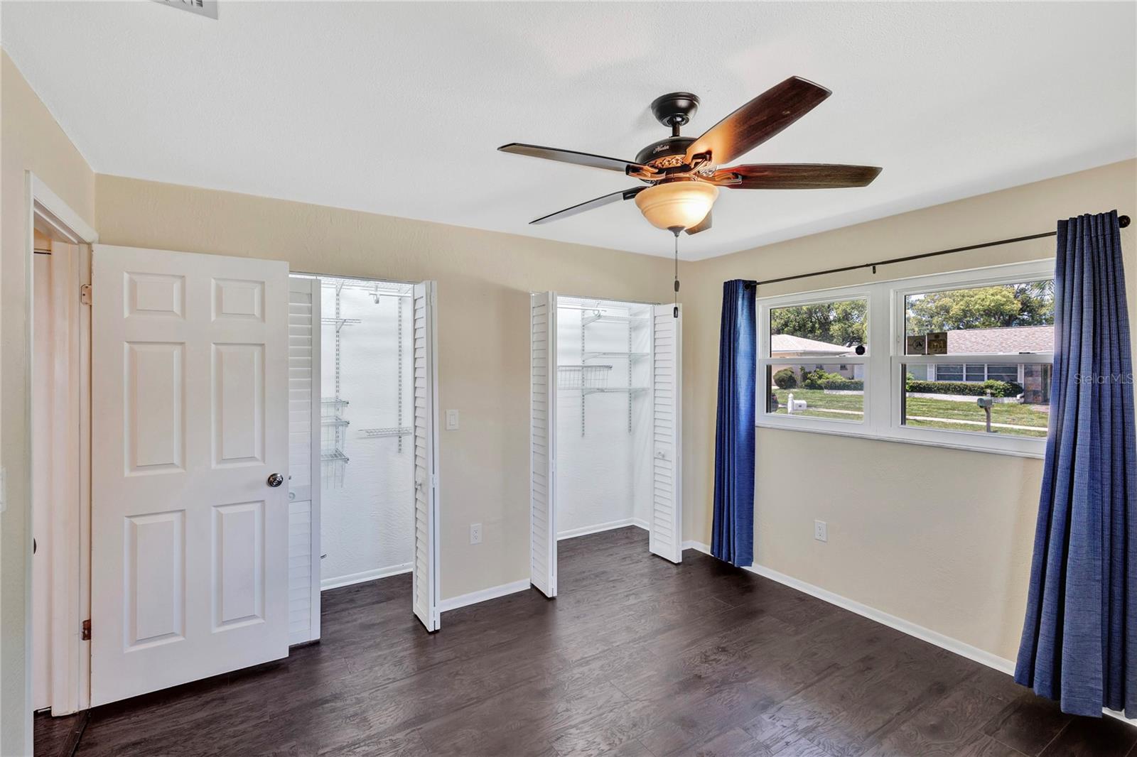 Image 14 of 42 For 3260 Parkway Place