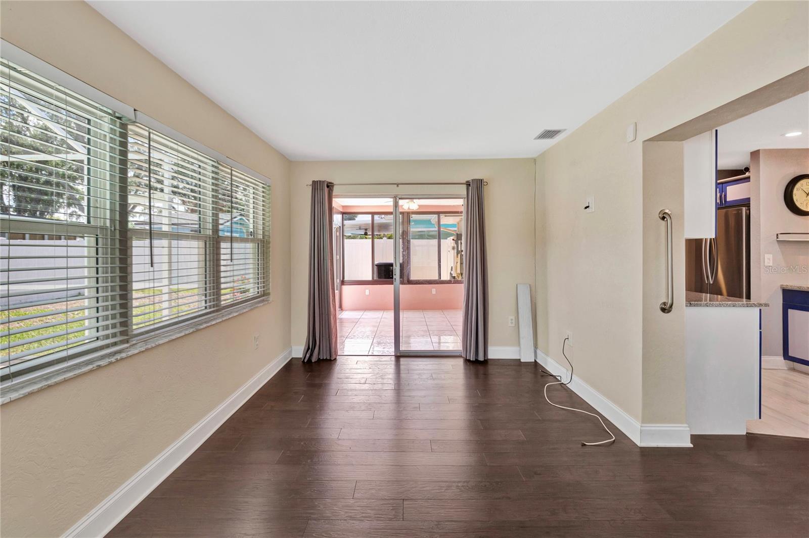 Image 26 of 42 For 3260 Parkway Place