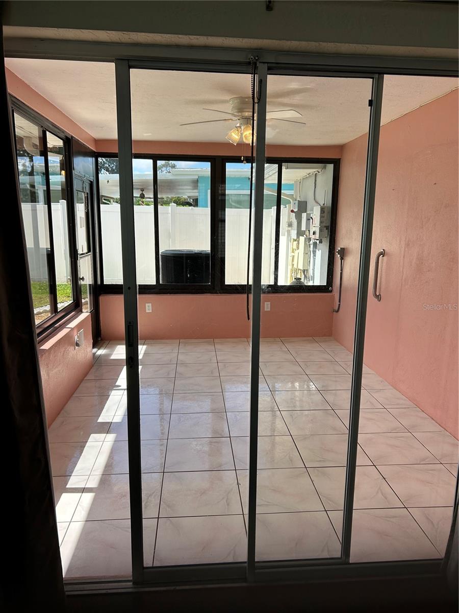 Image 28 of 42 For 3260 Parkway Place