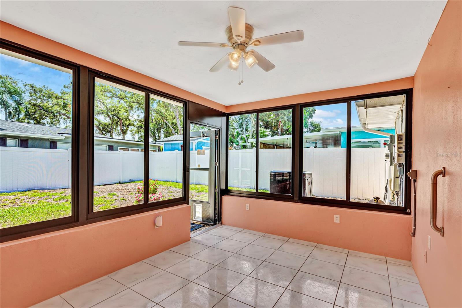 Image 29 of 42 For 3260 Parkway Place