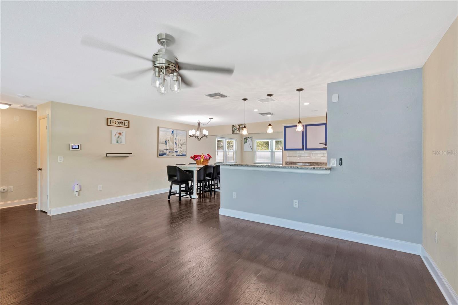 Image 6 of 42 For 3260 Parkway Place