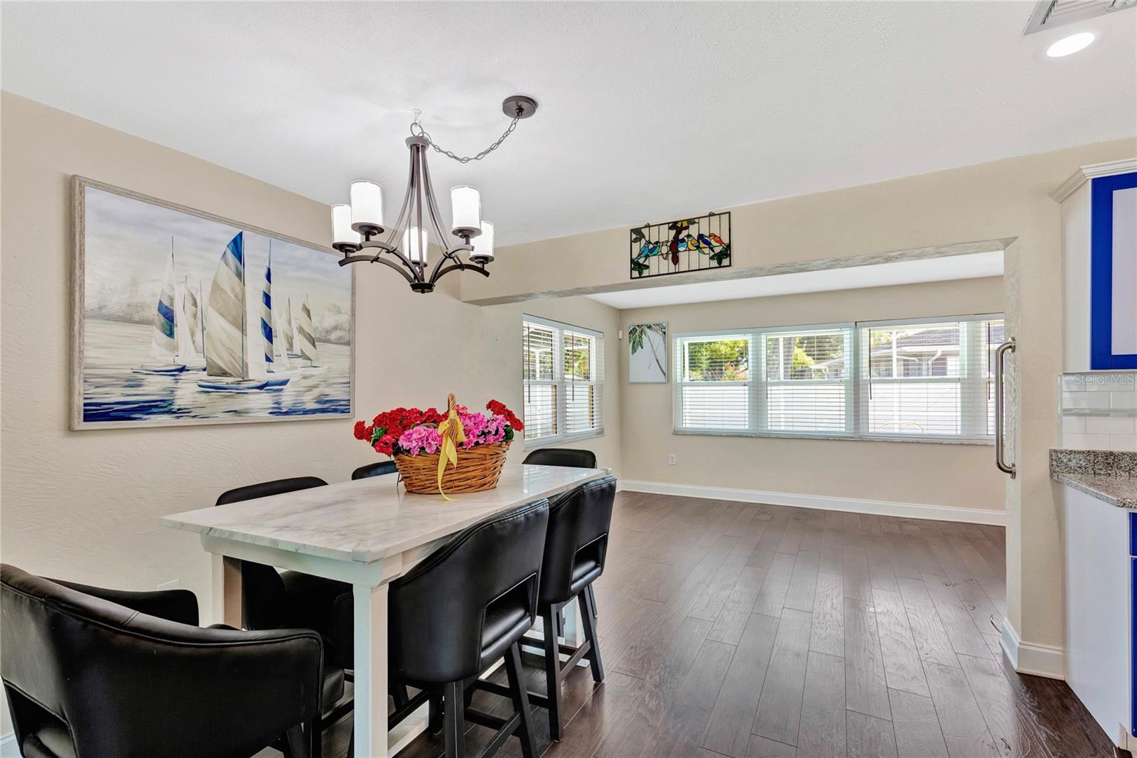 Image 8 of 42 For 3260 Parkway Place