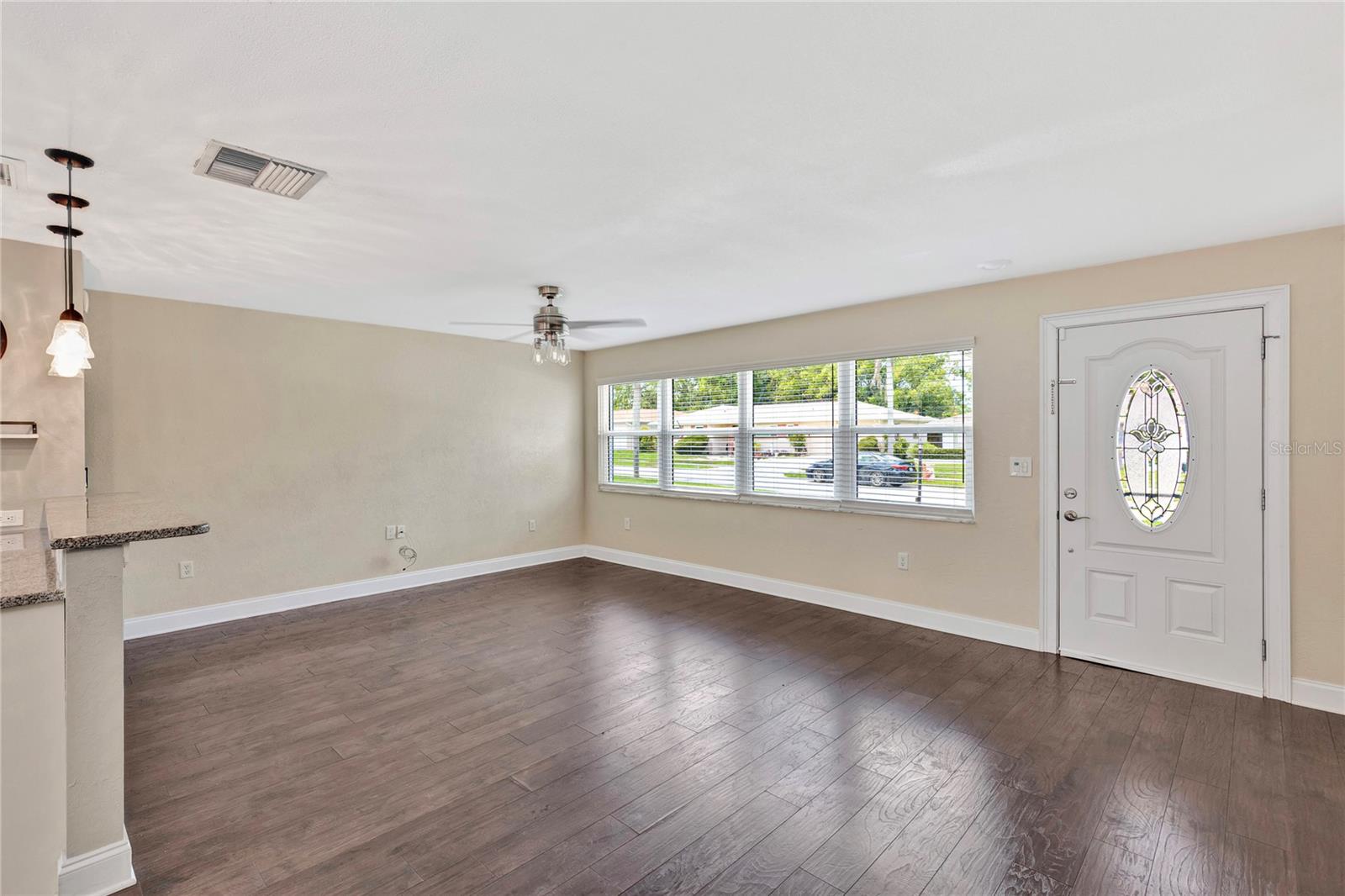 Image 9 of 42 For 3260 Parkway Place