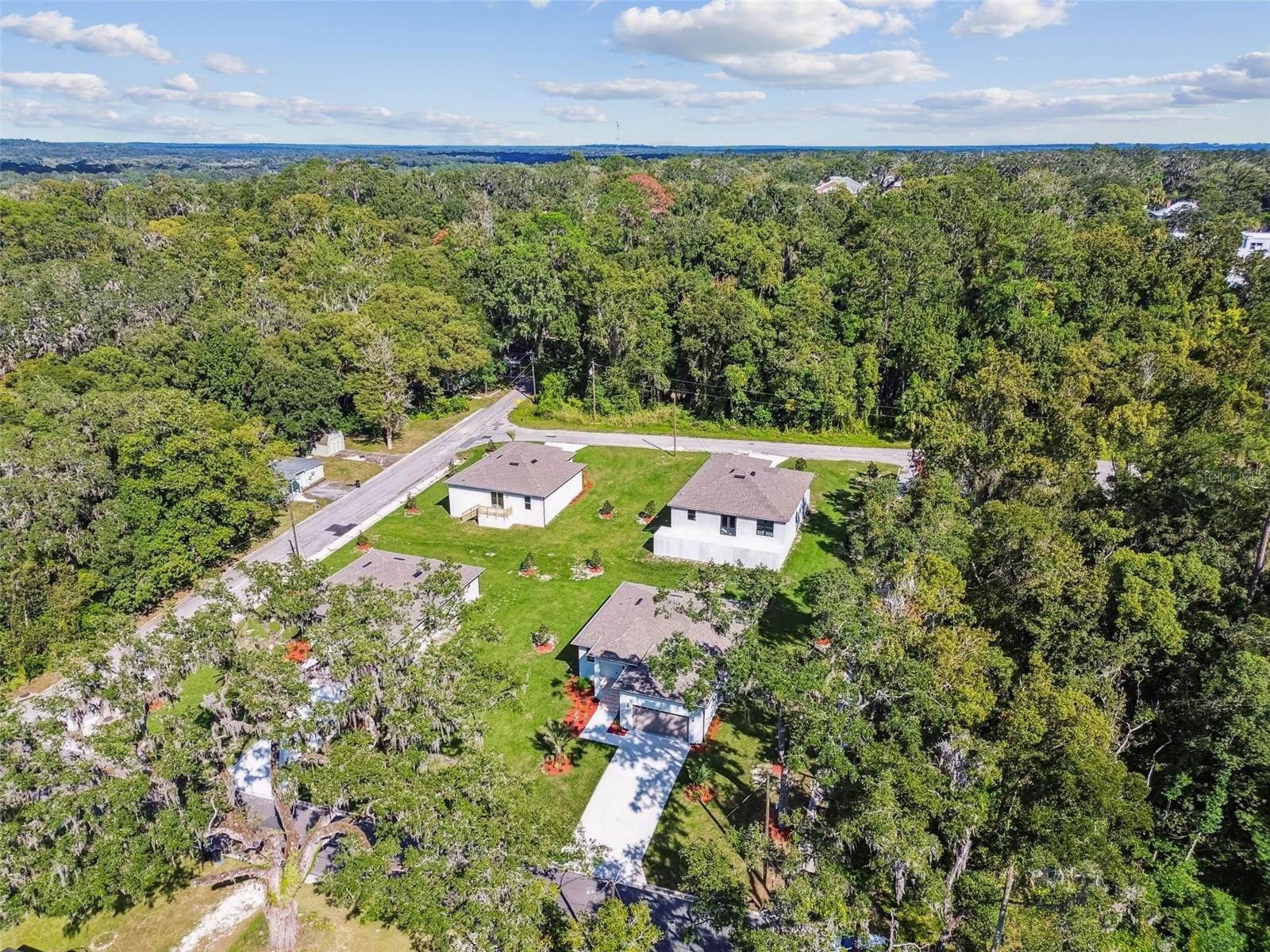 Image 49 of 64 For 300 Lemon Avenue