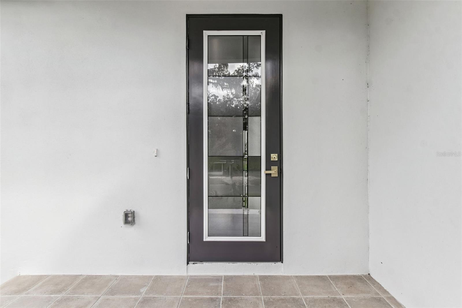 Image 7 of 64 For 300 Lemon Avenue