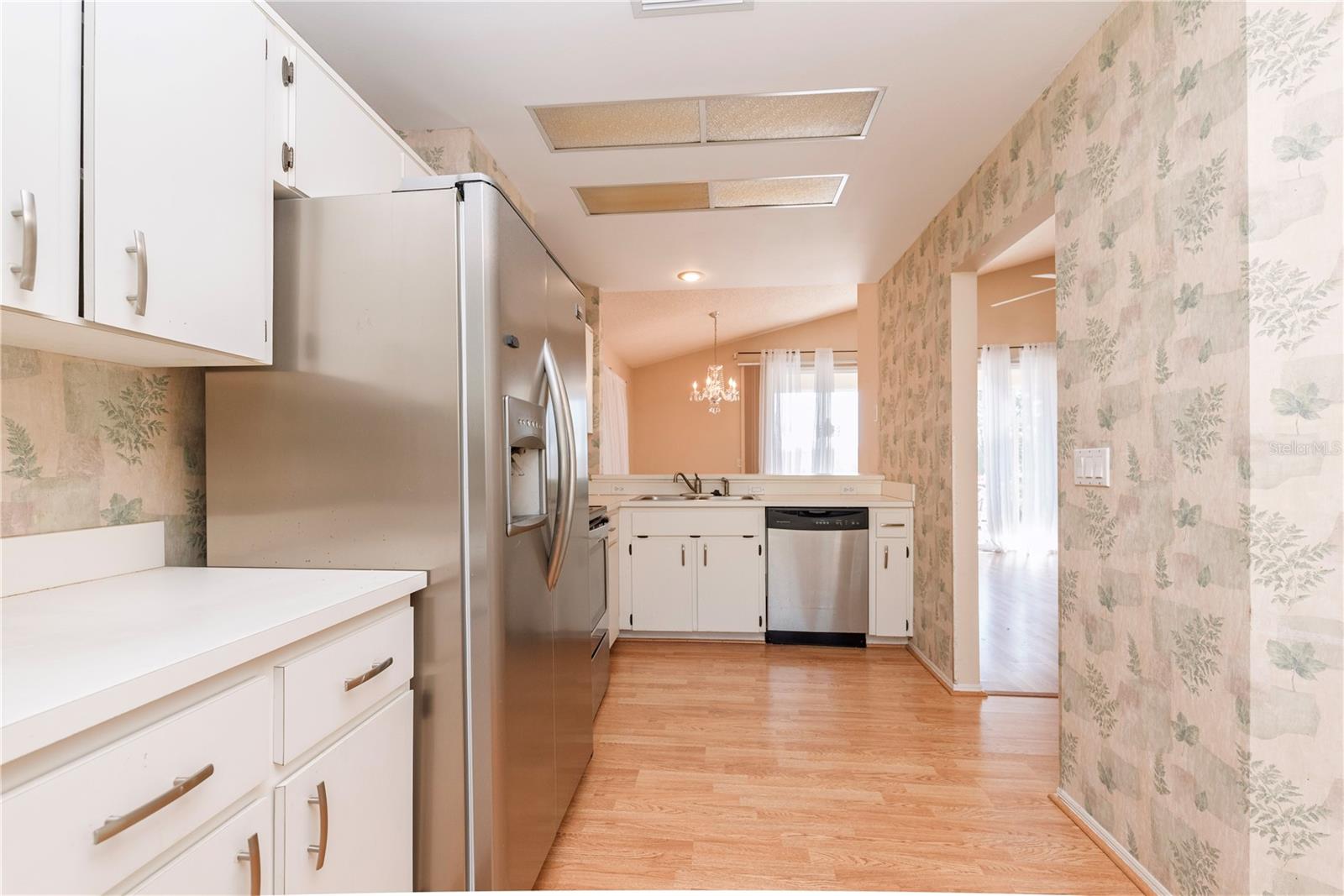 Image 12 of 26 For 754 Lighthouse Drive