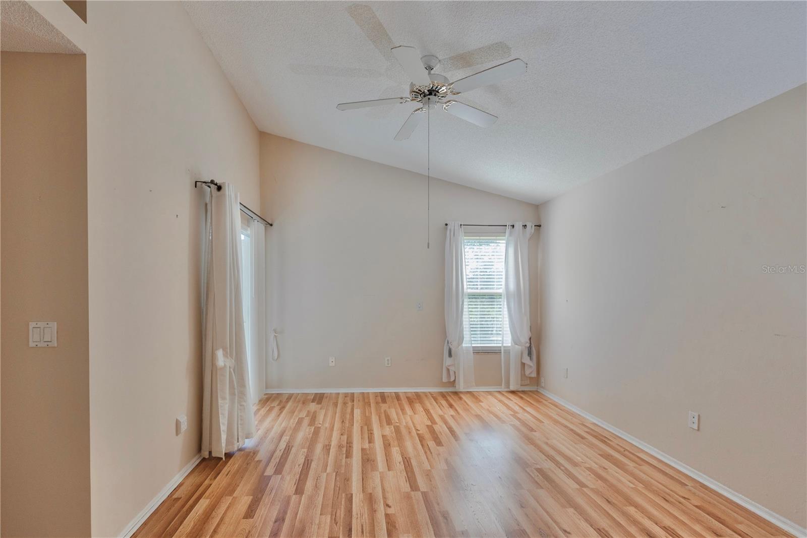 Image 14 of 26 For 754 Lighthouse Drive