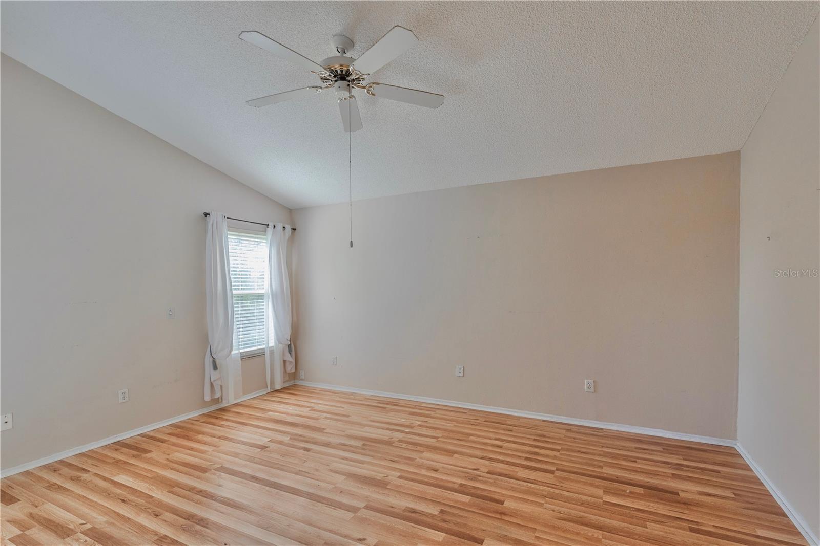 Image 15 of 26 For 754 Lighthouse Drive