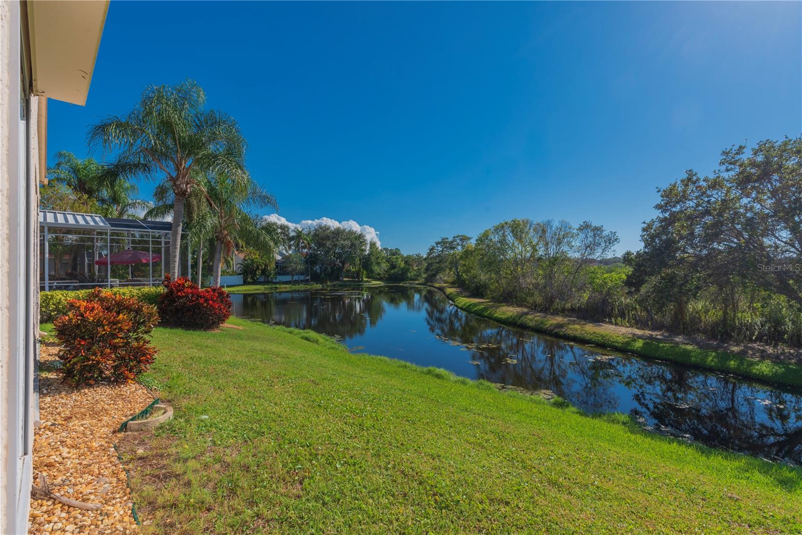 Image 4 of 26 For 754 Lighthouse Drive