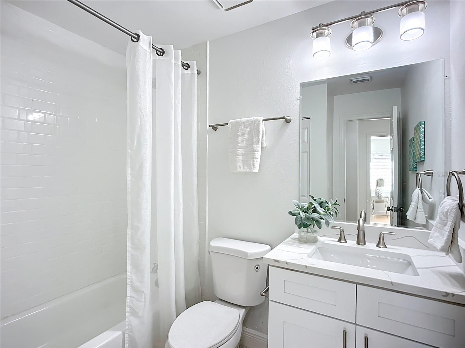 Image 22 of 41 For 2014 Hampstead Circle