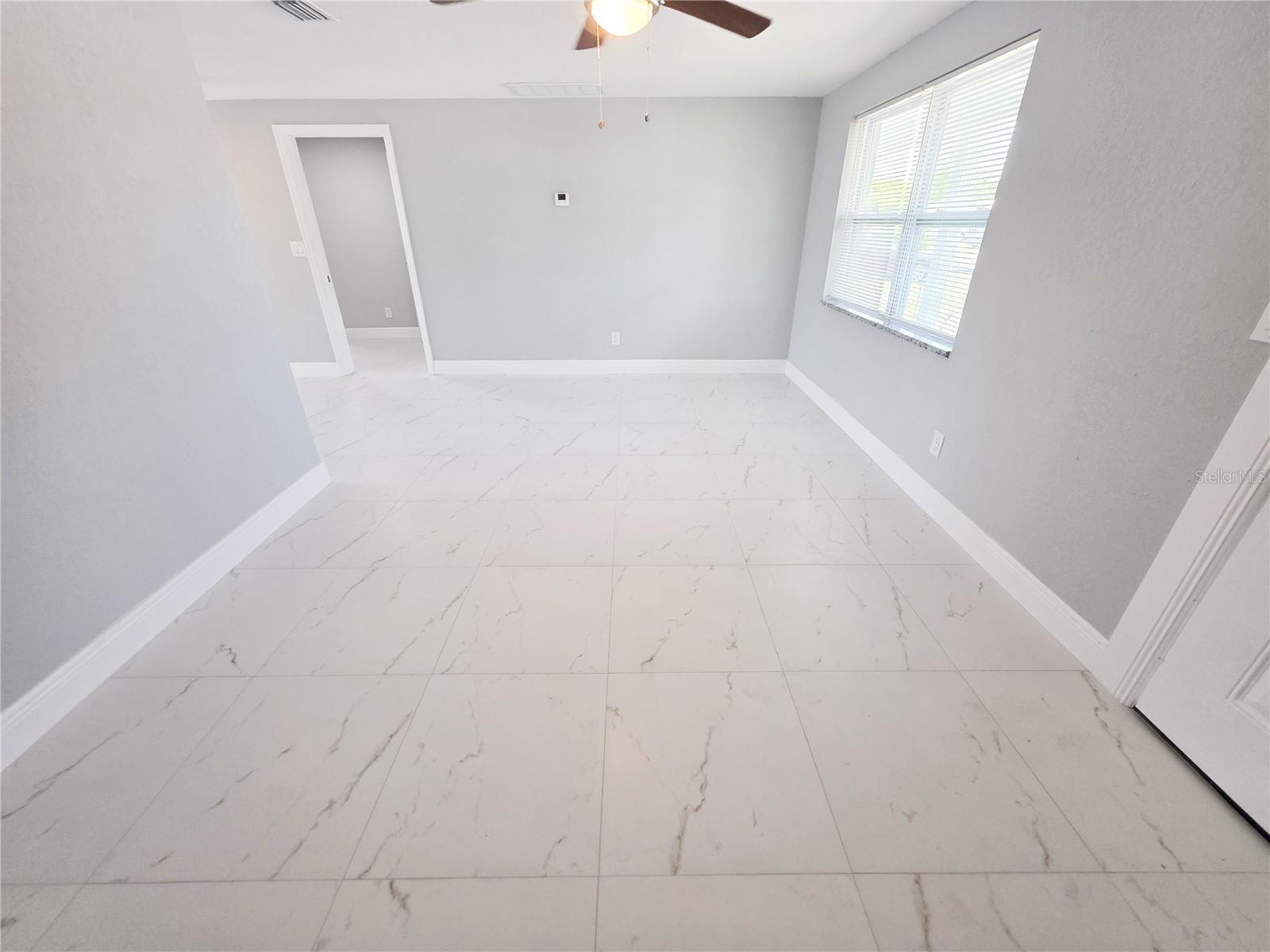 Image 12 of 15 For 4814 Foothill Drive