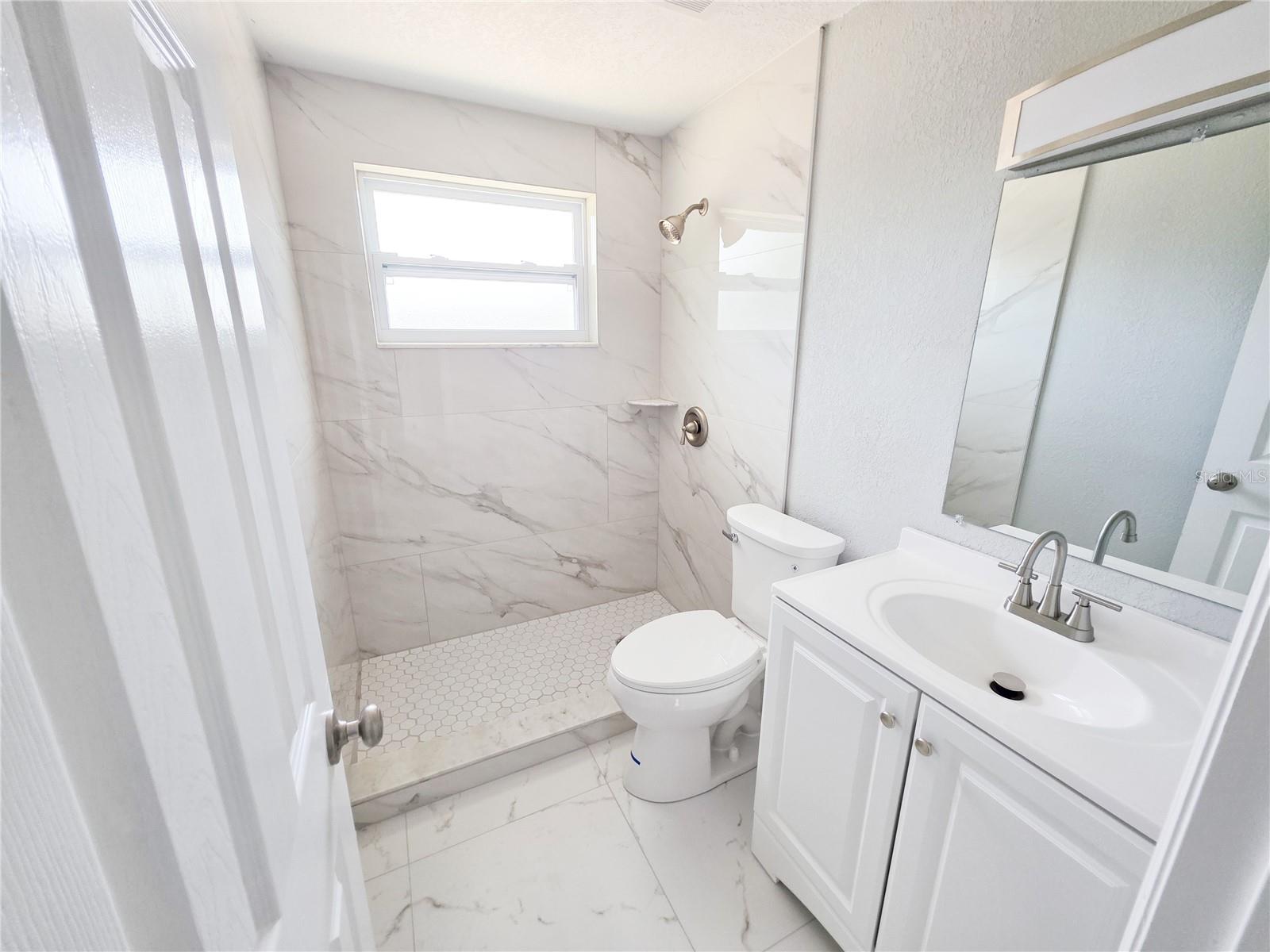 Image 4 of 15 For 4814 Foothill Drive