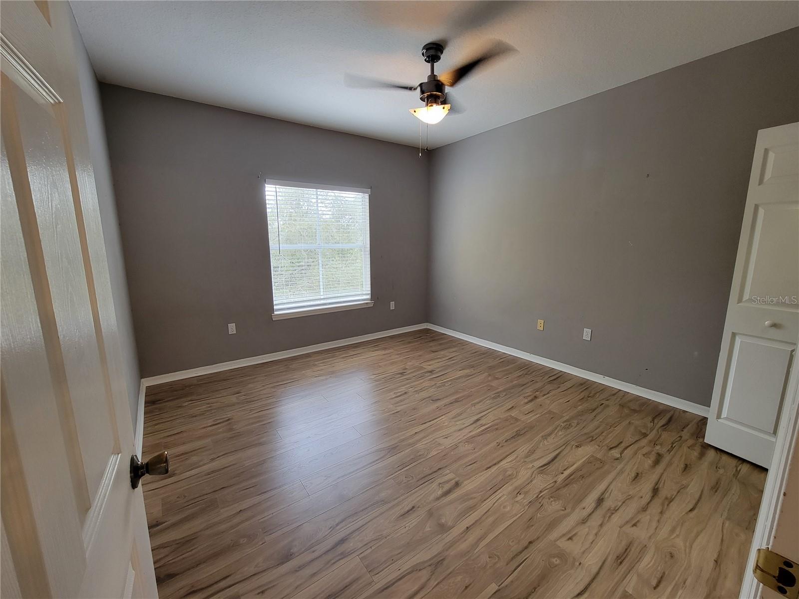 Image 19 of 46 For 5608 Pinnacle Heights Circle 302