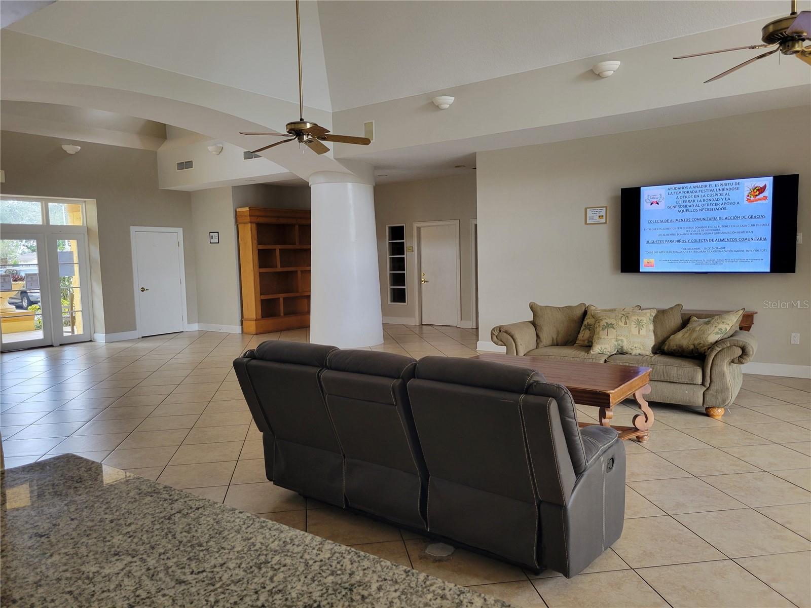 Image 35 of 46 For 5608 Pinnacle Heights Circle 302