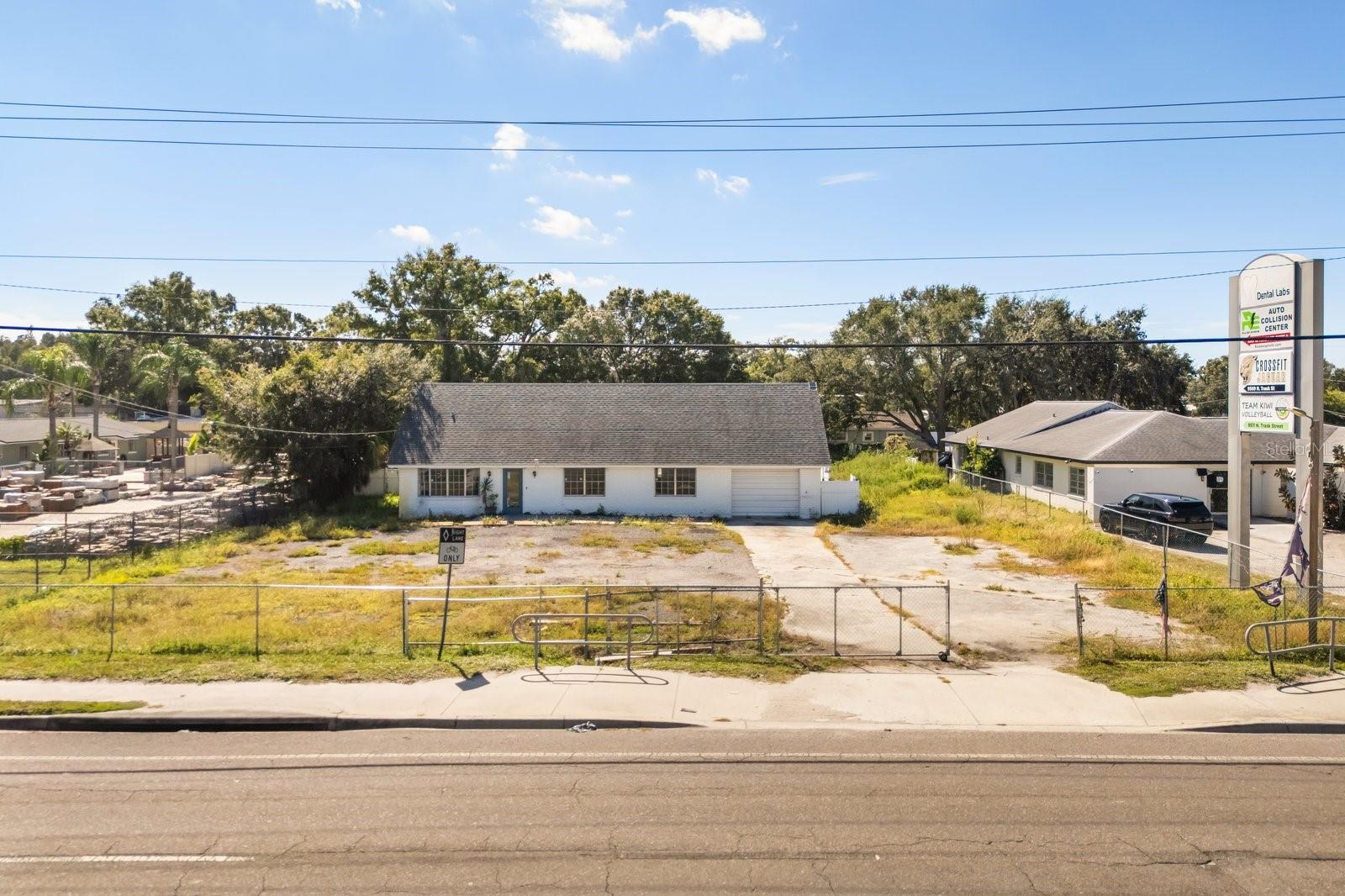 Image 2 of 39 For 4518 Linebaugh Avenue